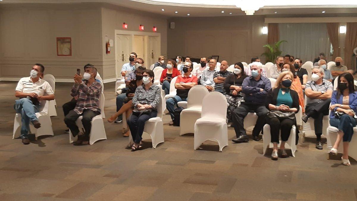 Participación. A la cita también acudieron algunos residentes.