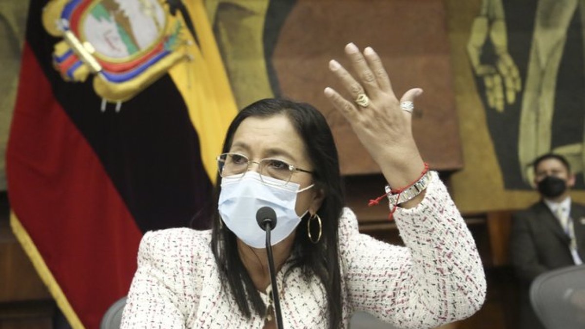 La días pasados el presidente Lasso reconoció que mantiene una comunicación constante con la presidenta de la Asamblea Nacional.