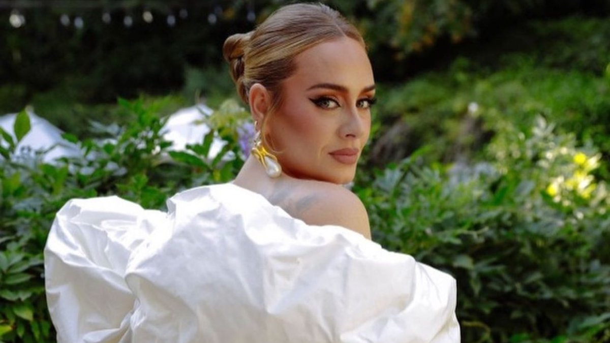 La artista londinense logró que su disco se escuche en Spotify en el orden que ella eligió.