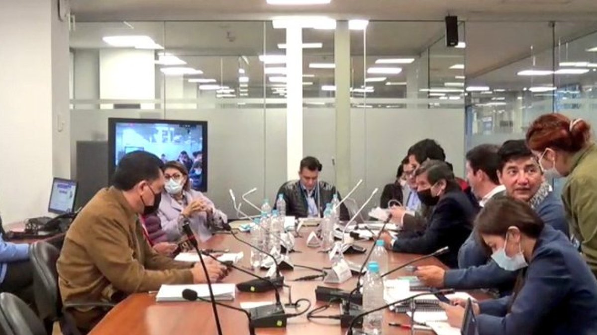 El viernes pasado siete asambleístas votaron a favor del informe que incluye varios cambios a la propuesta original del Ejecutivo.