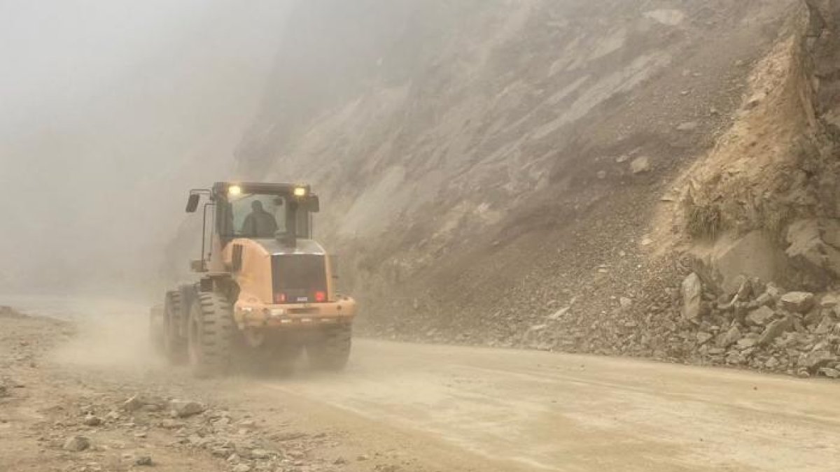 La vialidad del sur del país ha sido seriamente afectada por las condiciones climáticas.