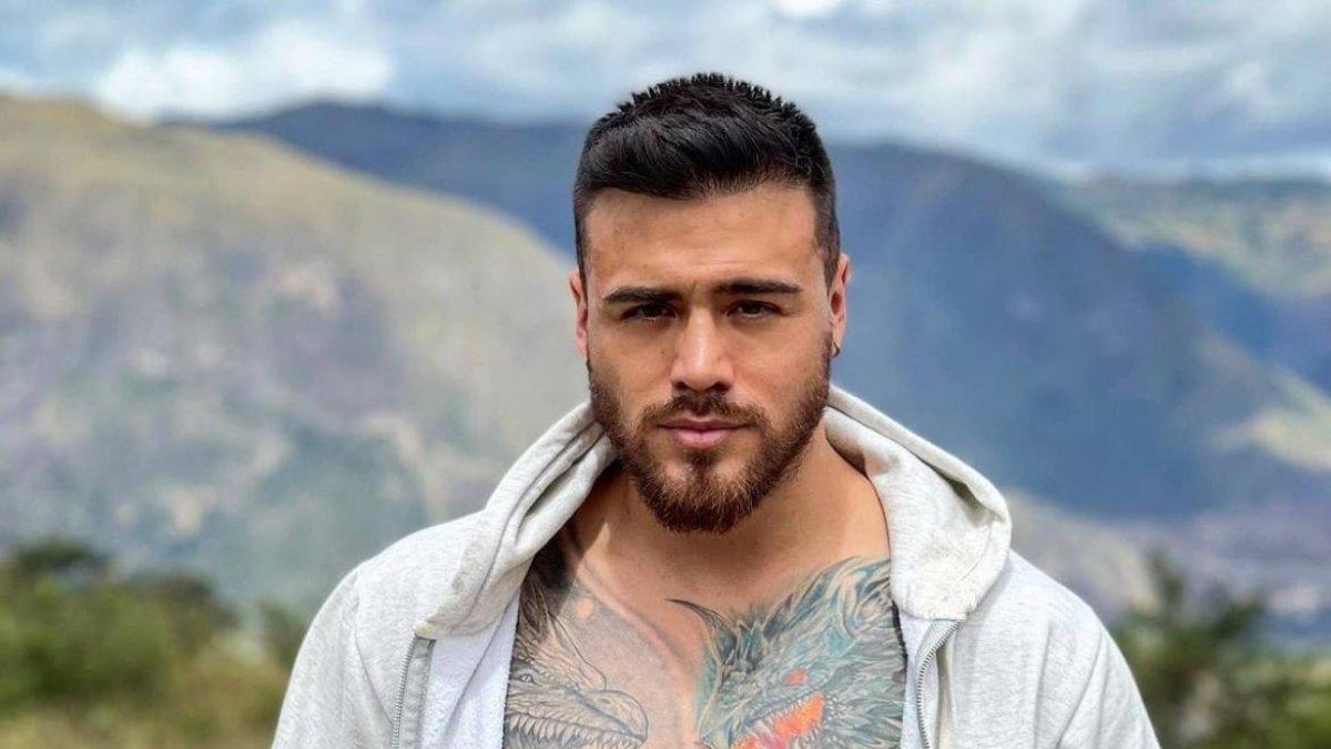 Ricardo no logra encajar en el reality El Poder del Amor.