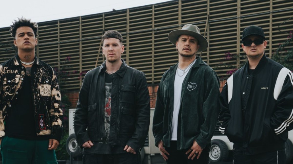 Este nuevo sencillo de la banda colombiana llega acompañada de un videoclip en el que se los puede ver a los integrantes en un espacio más íntimo.