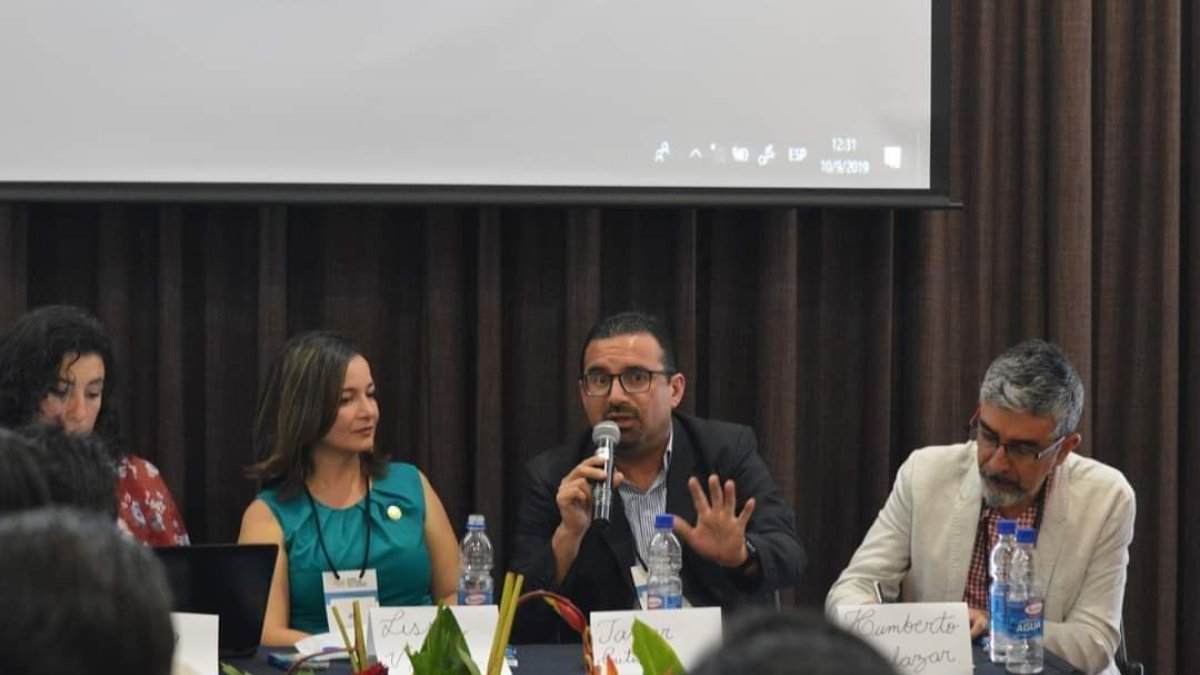 La cita busca una mayor participación de la sociedad civil en temas públicos.