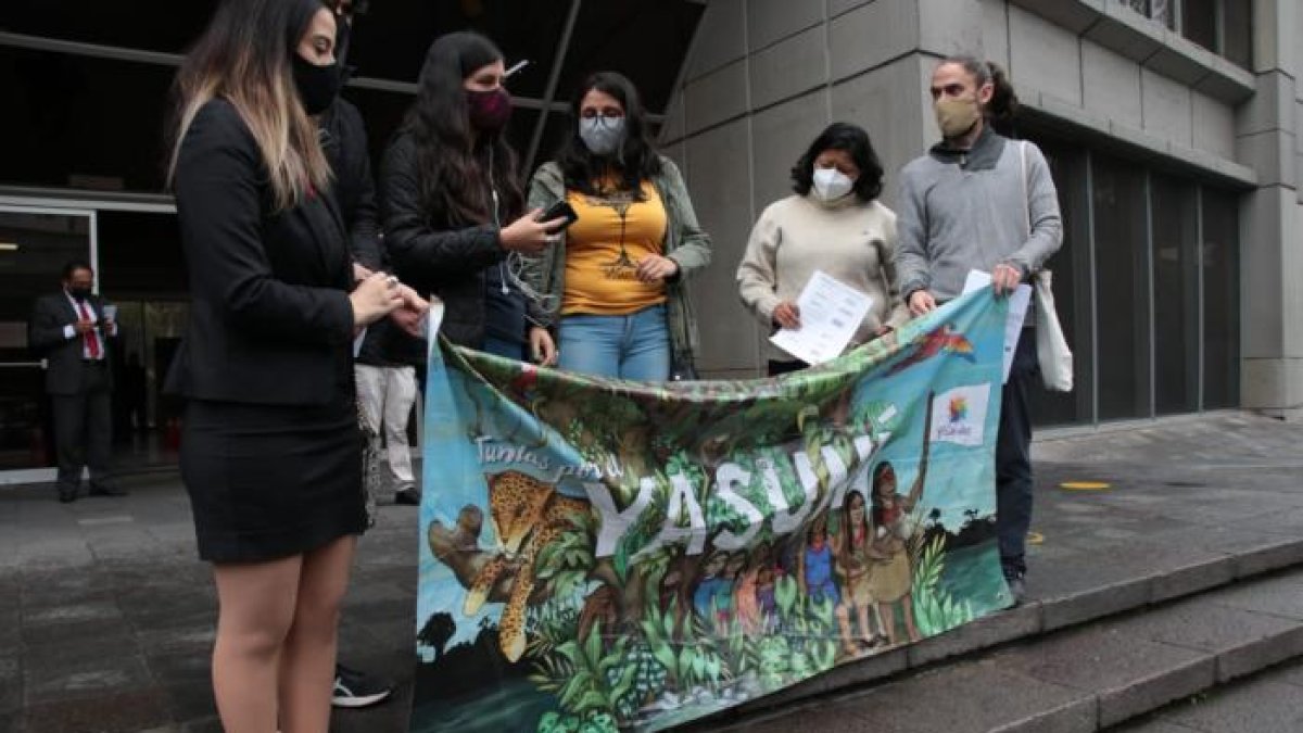 Acción. A inicios de este año los integrantes de Yasunidos presentaron en Fiscalía una denuncia por supuesta falsificación en contra de cinco exconsejeros electorales.