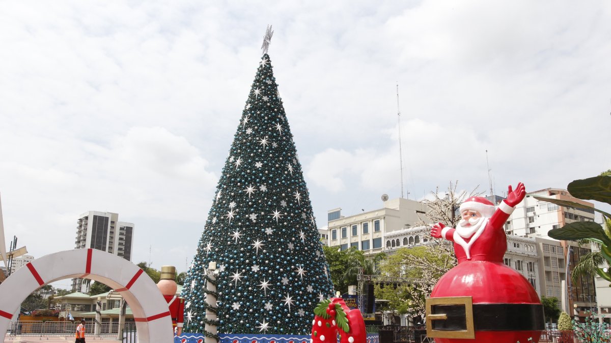 Navidad en Malecón Simón Bolívar.