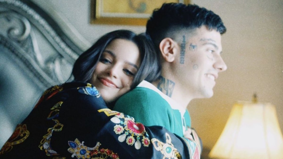 Emilia y Duki presentaron en julio de este año, su primer tema juntos titulado Como si no importara.