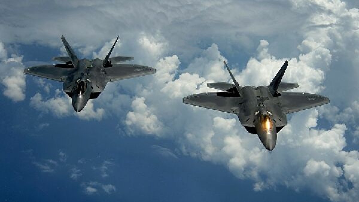 Aviones de combate estadounidenses compró Finlandia para reforzar su capacidad defensiva.