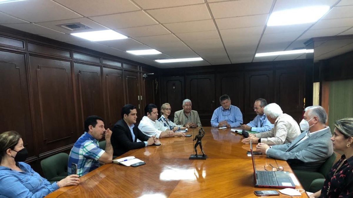 Cita. La reunión de los bananeros con las autoridades el pasado viernes.