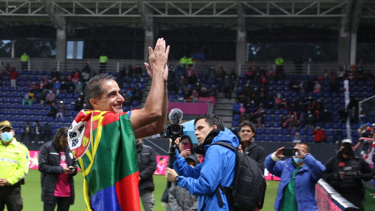 El técnico Renato Paiva también considera que su equipo es favorito para quedarse con la corona.