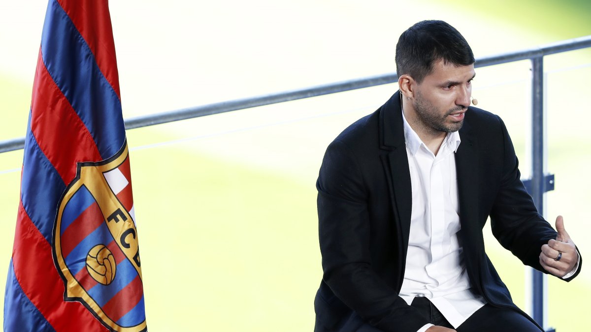 Sergio Agüero decidió retirarse del fútbol profesional por un problema en su corazón