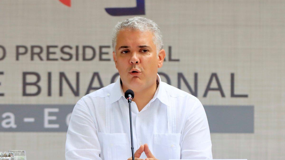 El presidente de Colombia, Iván Duque, habla durante la apertura del Encuentro Presidencial