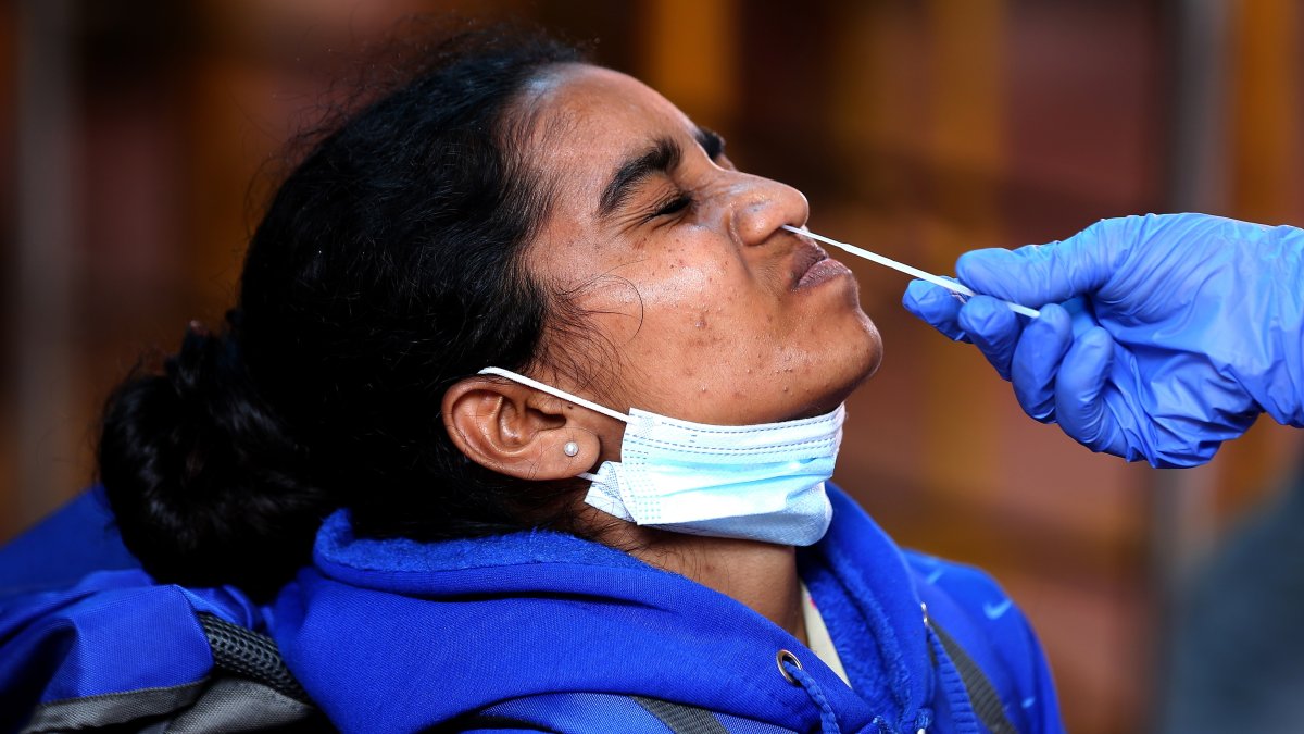 Se pide mayor precaución y más control sobre el aumento de los contagios de la Covid -19 / JAGADEESH