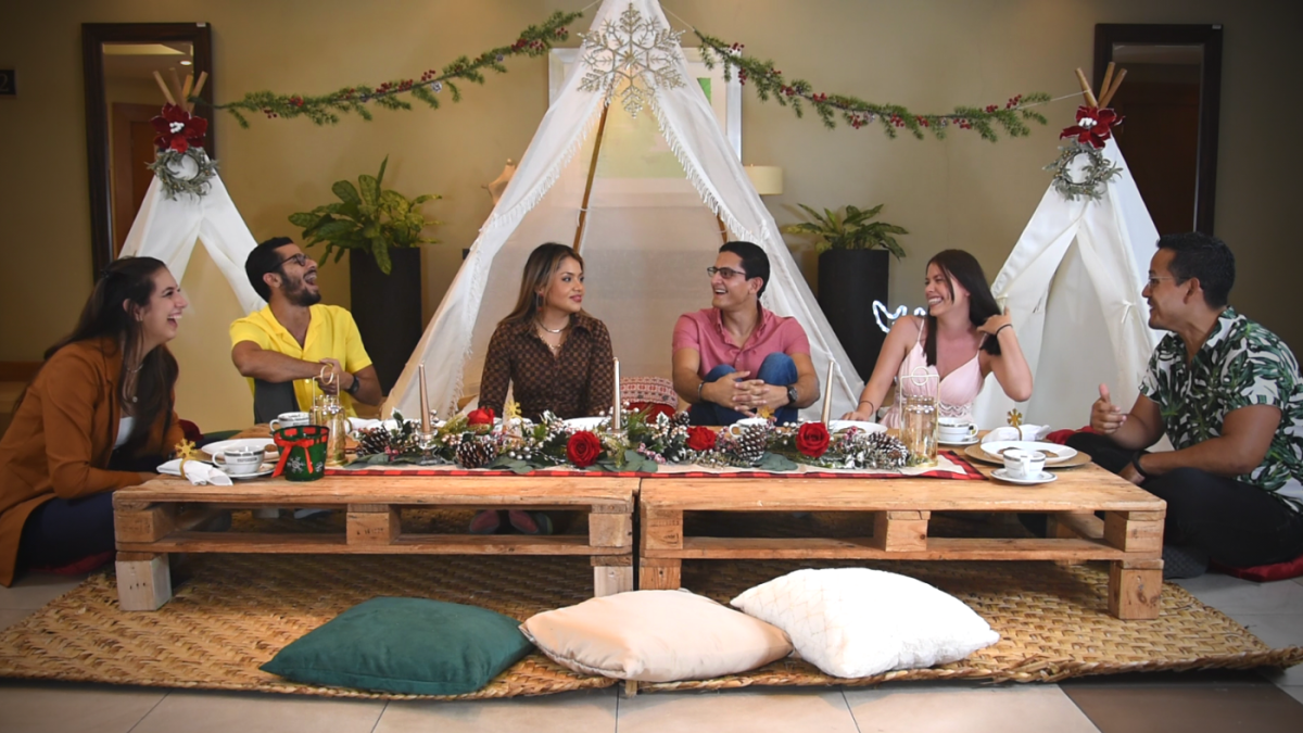 Colaboradores de EXPRESO durante el experimento.