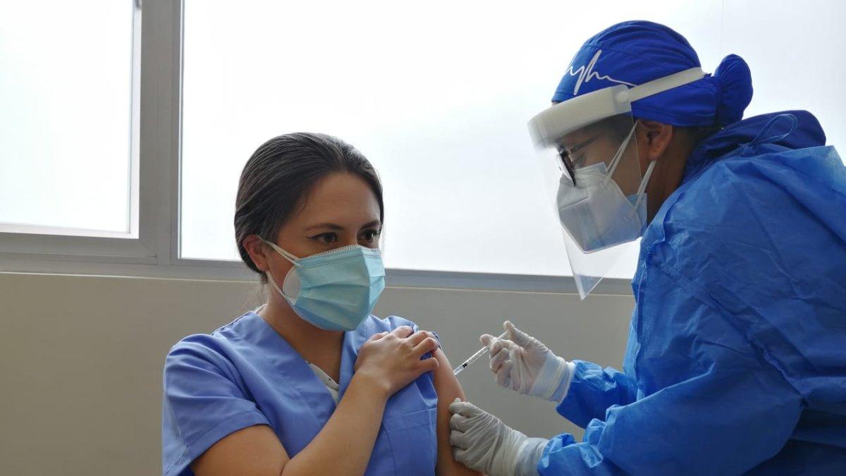 La enfermedad de Covid 19 sigue evolucionando a pesar de las vacunas.