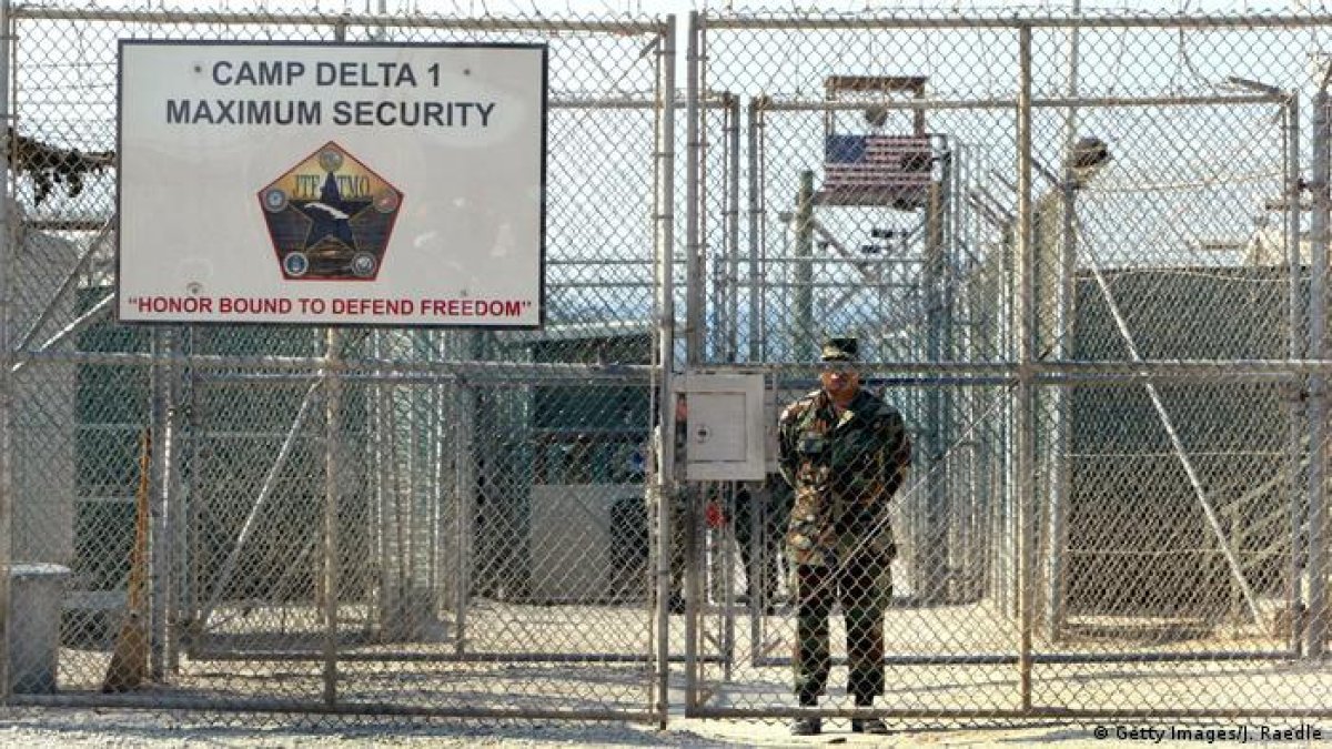 La base militar norteamericana de Guantánamo, en Cuba, es fuertemente custodiada.
