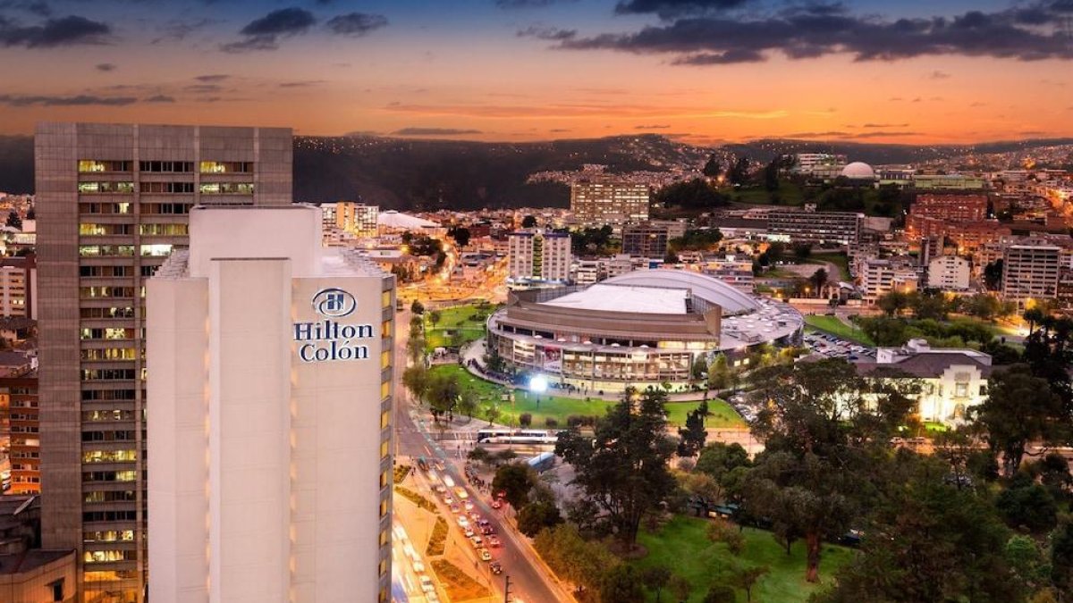 La capacidad hotelera de quito supera a la demanda.