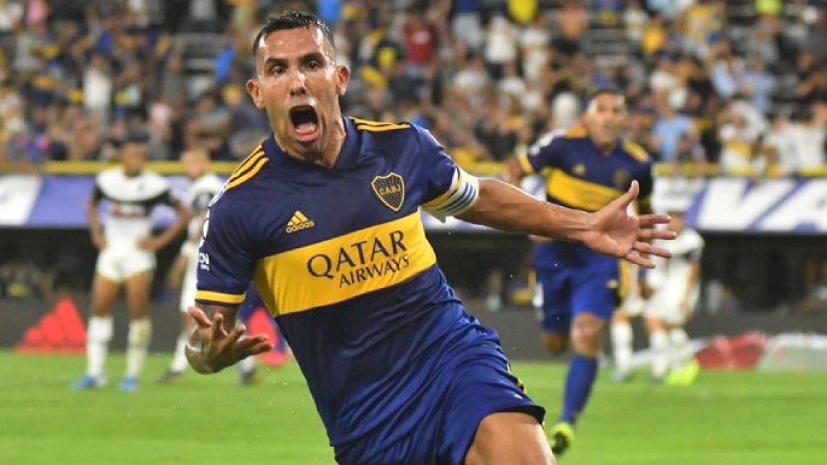Carlos Tévez es el séptimo invitado que tendrá Barcelona en su tradicional Noche Amarilla.