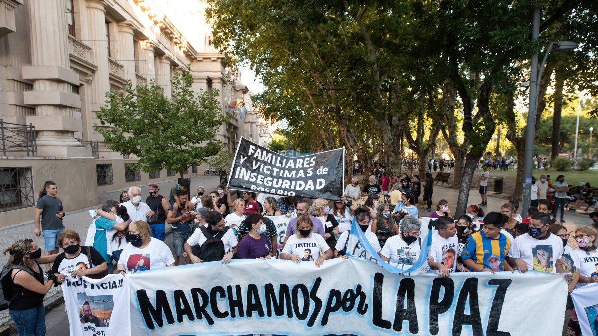 Decenas de ciudadanos fueron registrados el pasado 16 de diciembre durante una marcha por la paz,
