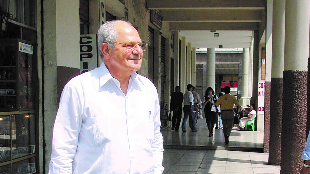 Louis Hanna fue un empresario del turismo y el periodismo.
