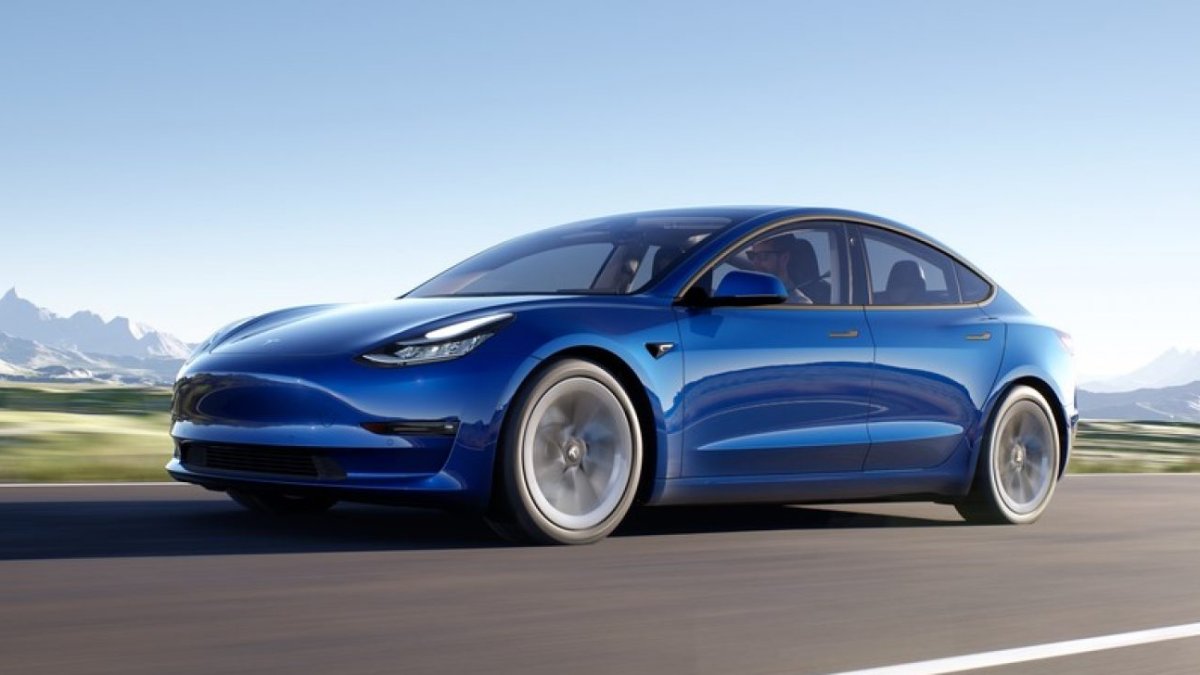 El Model 3 de Tesla es uno de los autos más vendidos pero hoy, miles de ellos será revisados en Estados Unidos