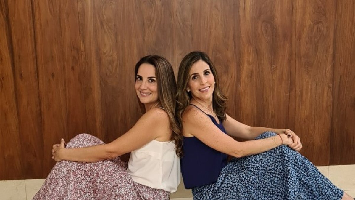 Además de socias, también son vecinas y comparten una amistad desde la época del colegio.