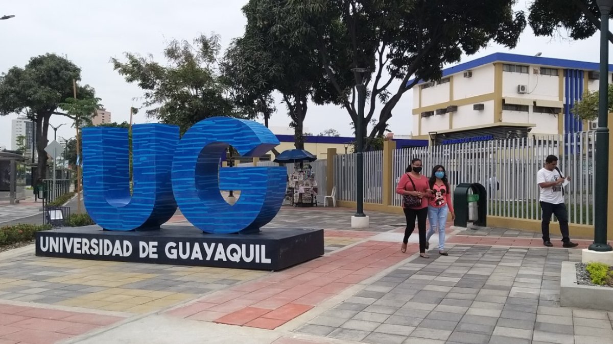 Las actividades administrativas en la Universidad de Guayaquil se realizarán en línea.