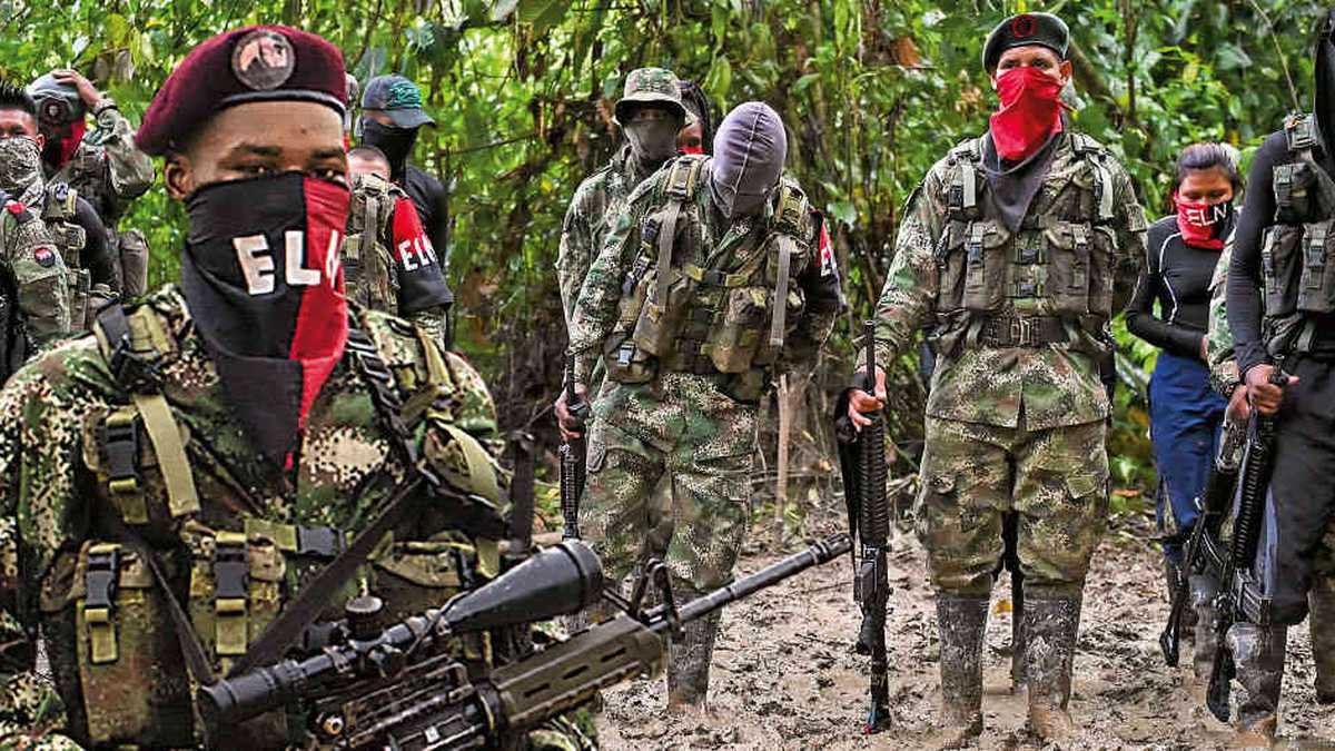 El ELN y las disidencias de las FARC, estarían reclutando menores para sus actividades ilícitas en una vasta región fronteriza con Venezuela.