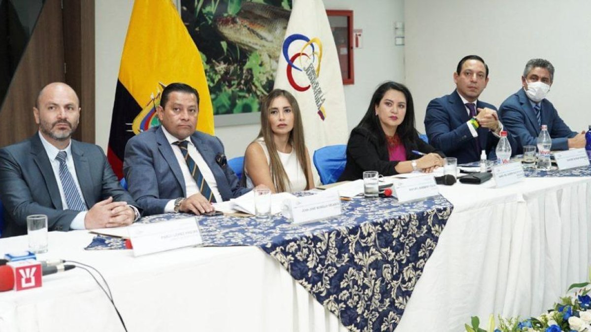 El Pleno del Consejo de la judicatura tuvo su sesión extraordinaria este martes 4 de enero de 2022, resolvió por mayoría la destitución de los fiscales.