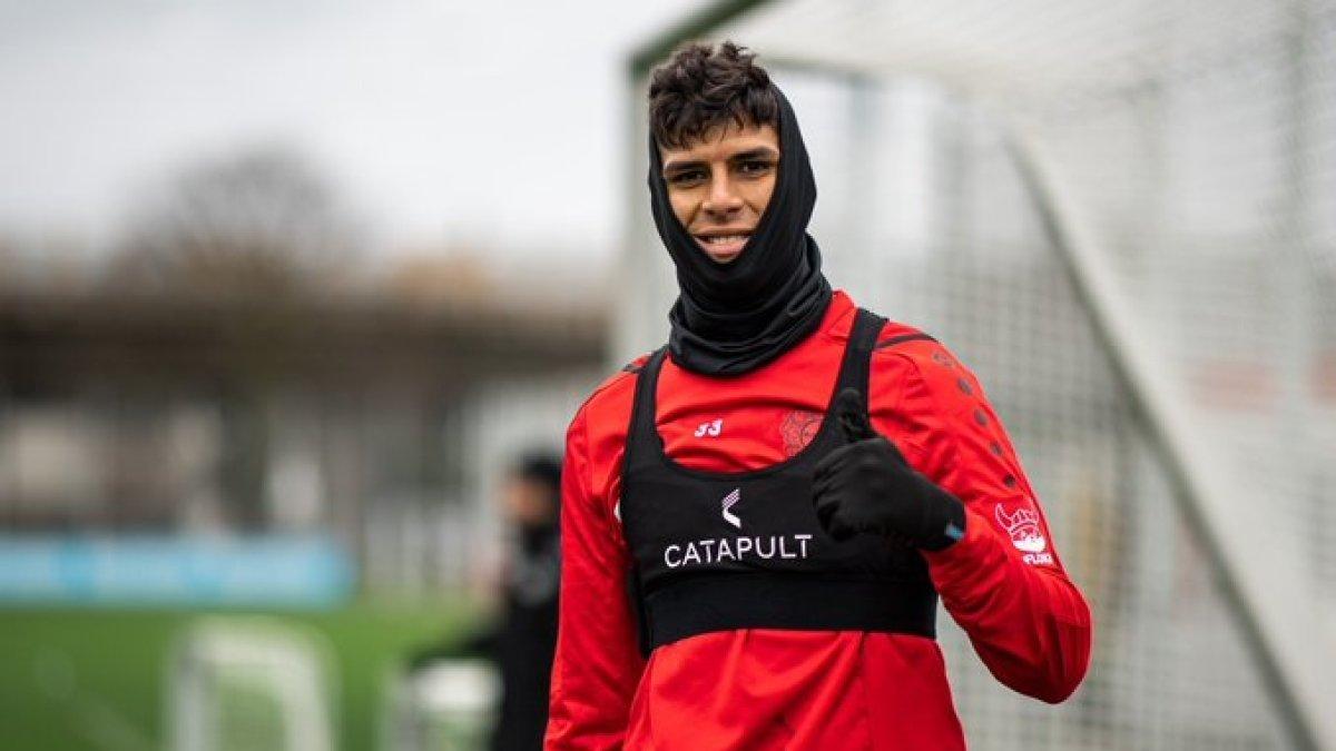 Piero Hincapié ya trabajó este miércoles. El seleccionado nacional cumplió un trabajo físico