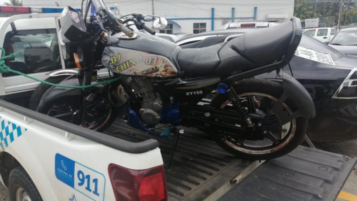 La moto fue recuperada por la Policía Nacional