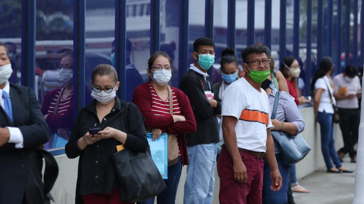 ay cambios para los pagos de facturas mayor a 76 dólares.