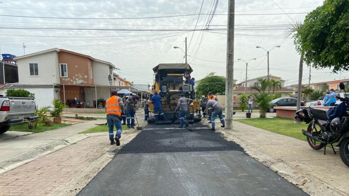 Ayer iniciaron las labores en las calles de la ciudadela.