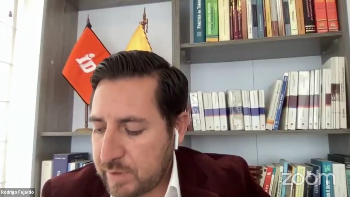 Comparecencia. El asambleísta Rodrigo Fajardo durante la comparecencia de la comandante Tannya Varela.