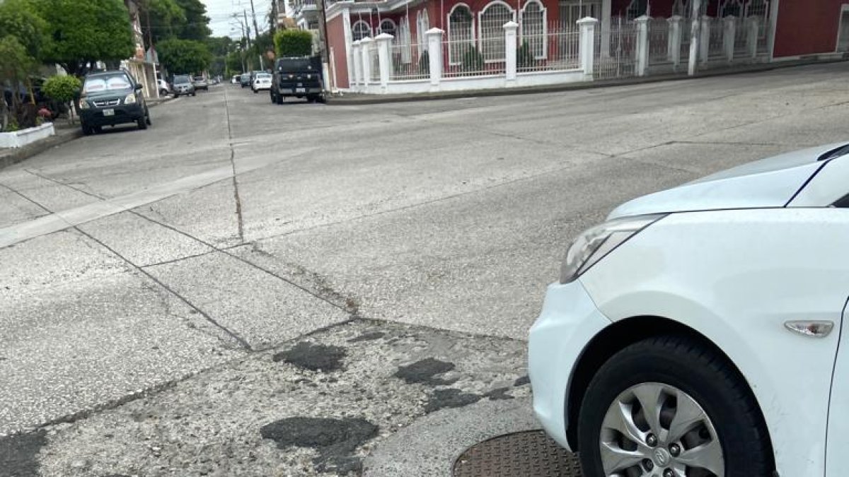 Calles. En Dolores Sucre y Ángel Felicísimo Rojas se ve este problema.