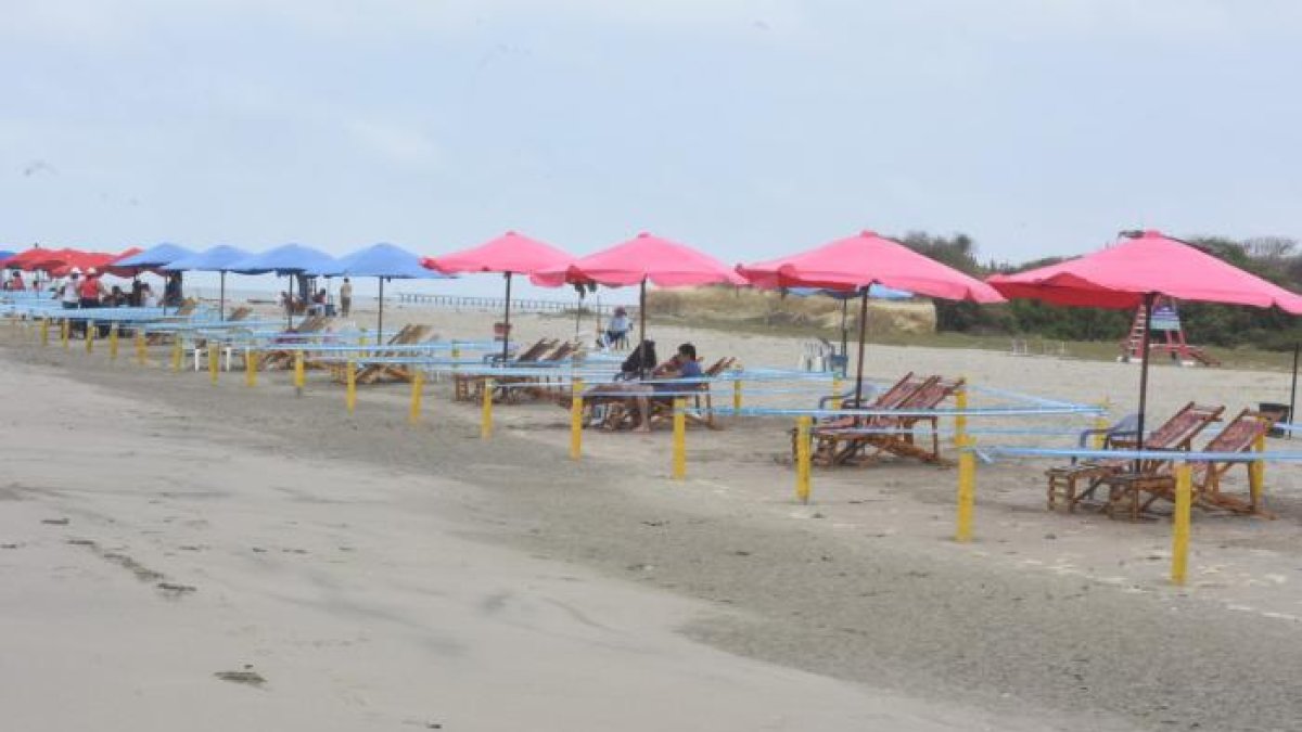 Esta playa pertenecente a Guayaquil fue evacuada desde las 14:00 de este 15 de enero.