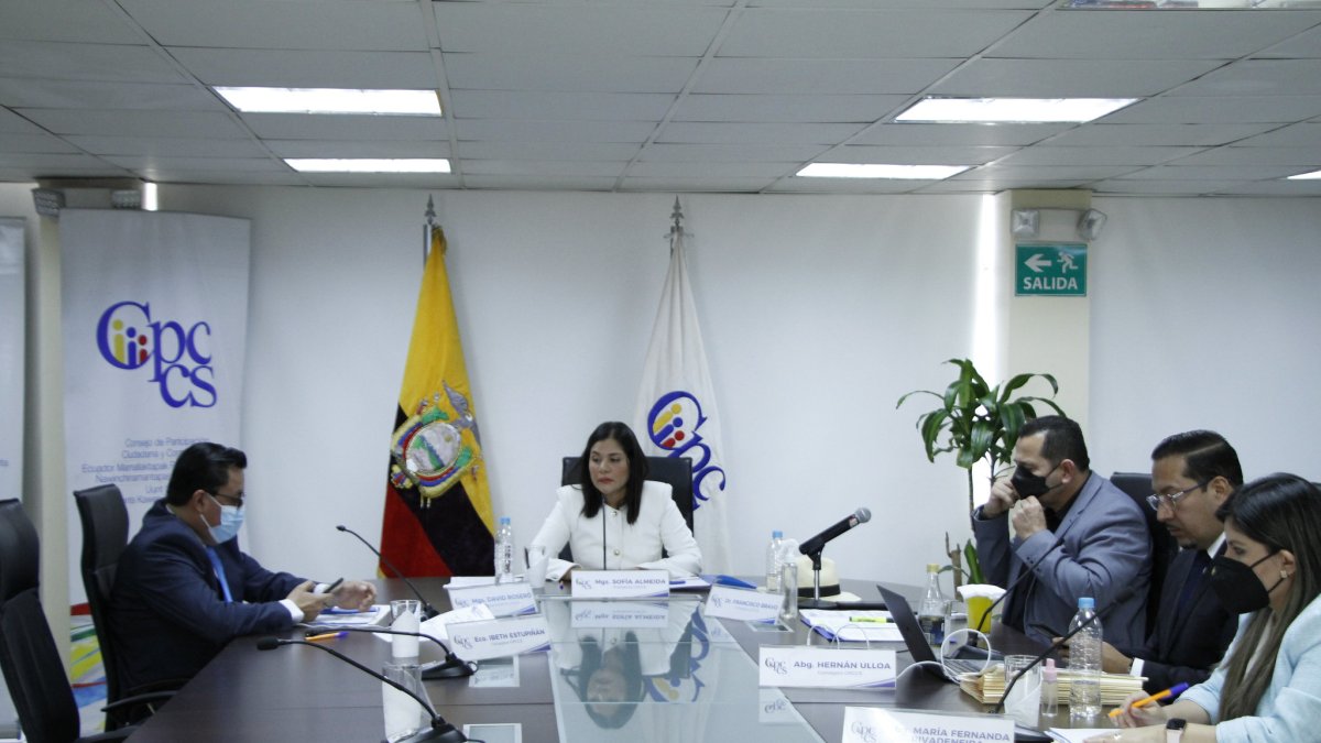 Pleno. El Consejo aún no tiene el reglamento para la designación del Superintendente de Compañías.