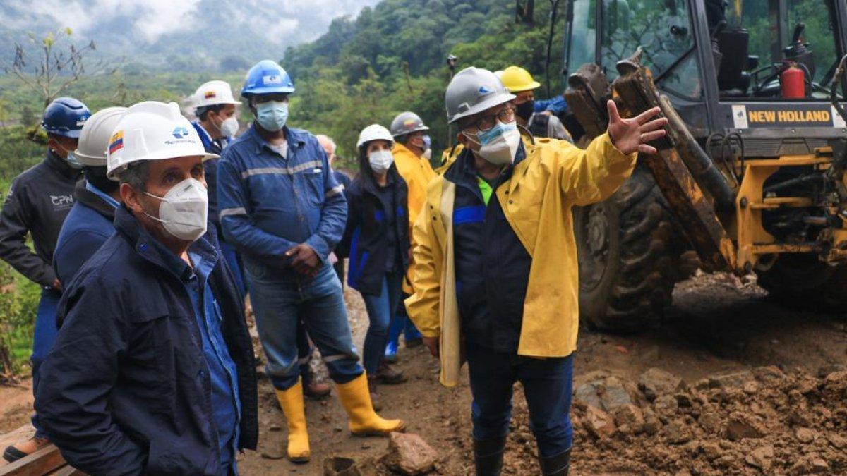 Recorrido. La inspección de las autoridades en el SOTE.