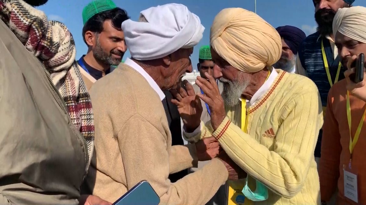 Muhammed Siddique y su hermano menor Muhammed Habib esperan que un visado permita la ansiada reunificación final