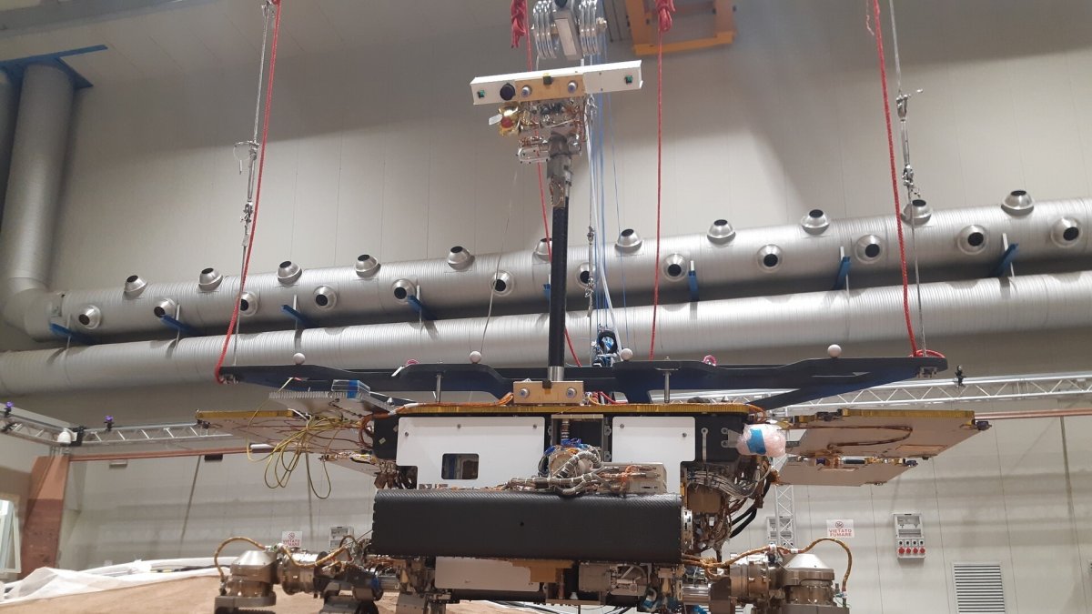 . El rover Rosalind Franklin de la ESA, integrante de la misión conjunta con Roscosmos Exomars 2022, tiene todos sus instrumentos listos para volar a Marte . DPA