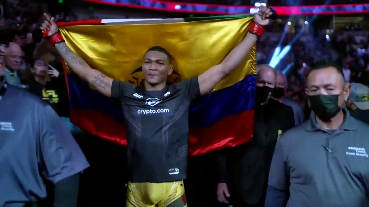 Michael Morales consiguió la victoria para Ecuador en su debut en UFC.