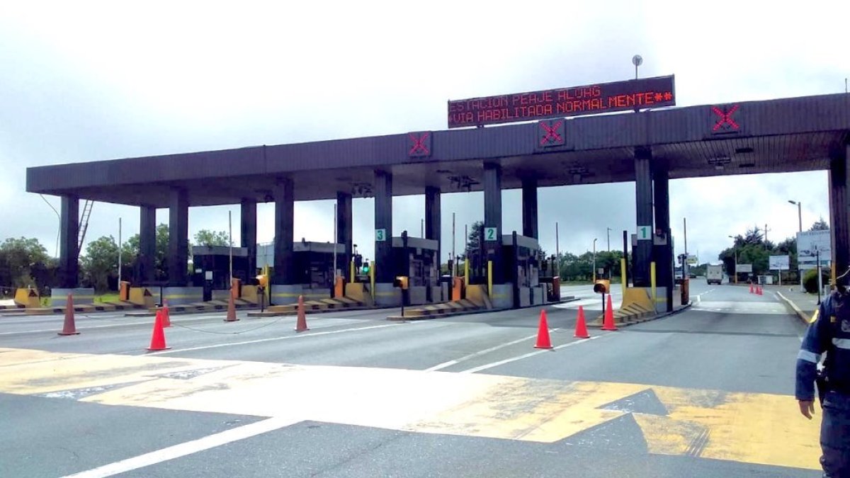 Le suspensión del cobro es temporal y es para que el tráfico vehicular fluya durante los días de trabajos en la vía.