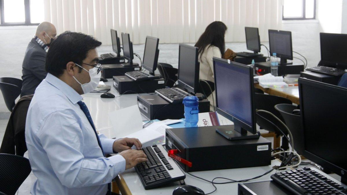 La semana pasada, aún con siete postulantes, se desarrollo la prueba escrita que, al igual que la oral, fue valorada sobre 40 puntos.