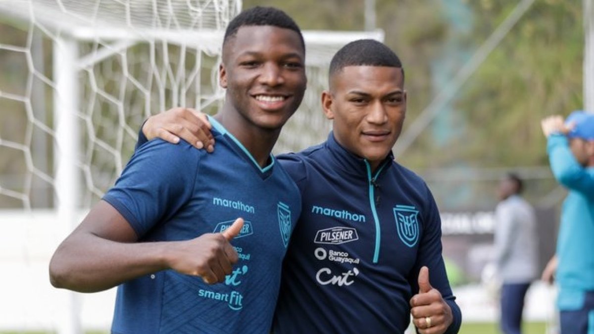 La selección nacional tiene una base renovada, donde Carlos Gruezo y Moisés Caicedo se encargan del equilibrio en la media.