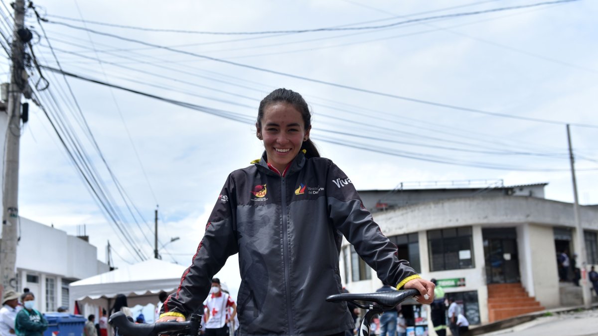 Ana Vivar, de 17 años, tiene experiencia en el Mundial. Es campeona nacional juvenil.