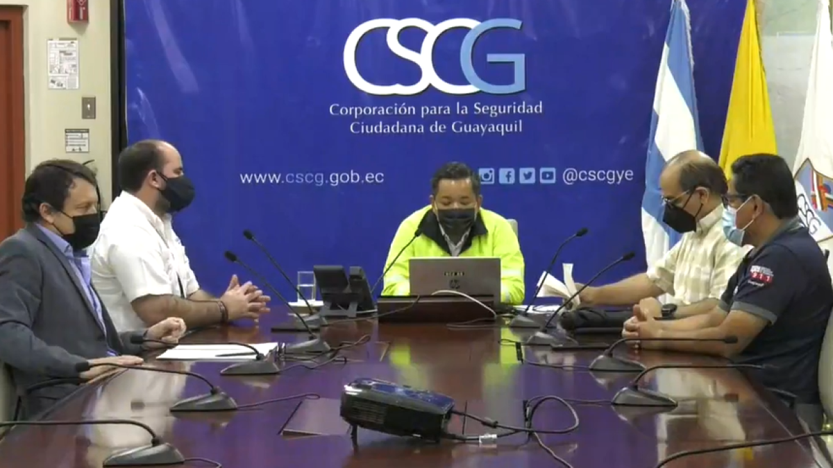 Reunión del COE cantonal este 30 de enero de 2022.