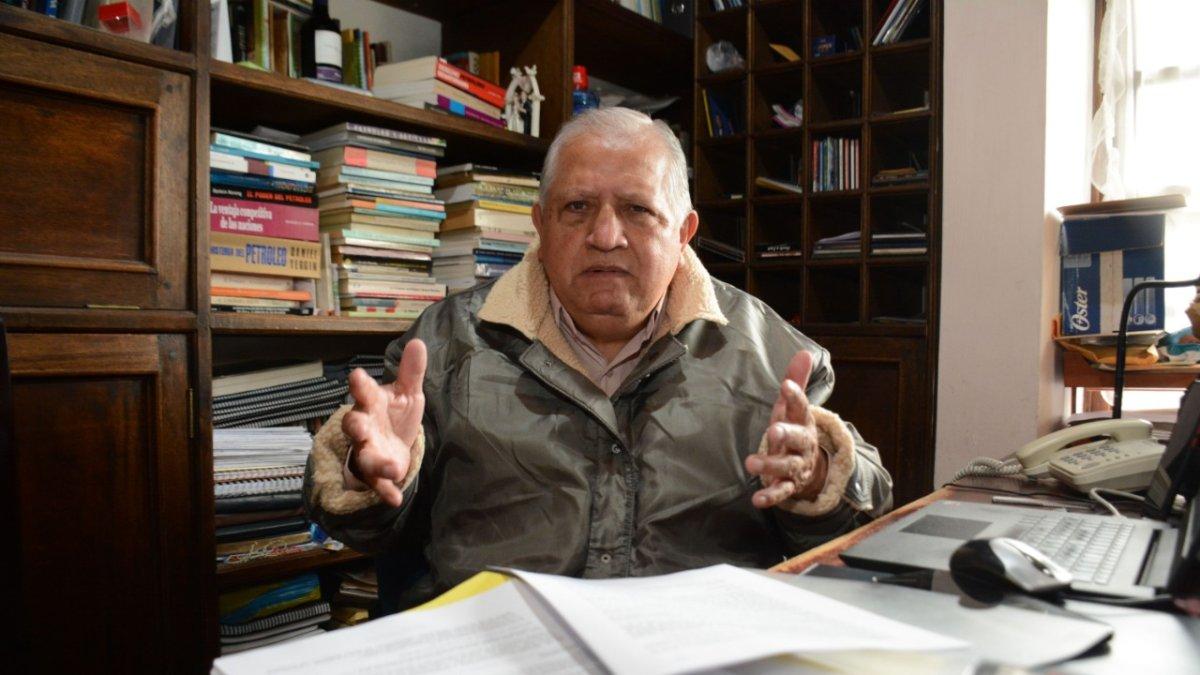 Henry Llanes promueve actualmente una reforma al Instituto Ecuatoriano de Seguridad Social.