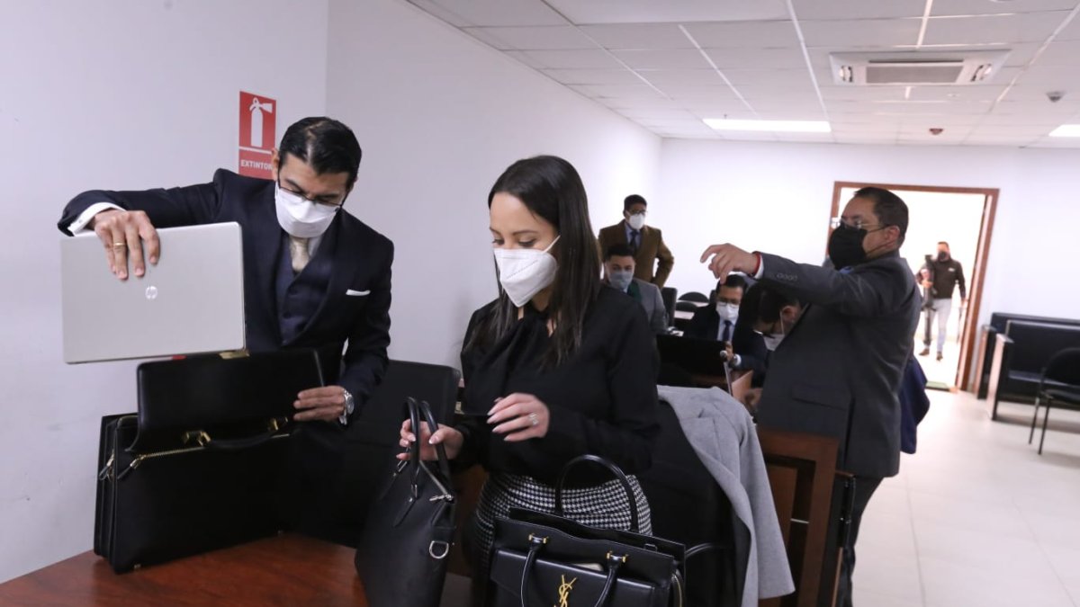 La diligencia se lleva a cabo en el cuarto piso del Complejo Judicial norte, ubicado en la Av. Amazonas y Alfonso Pereira.