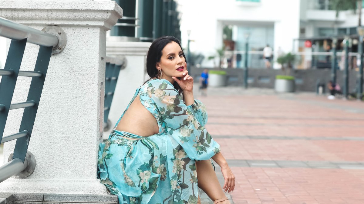 Carla vive entre Quito y Guayaquil. Tiene dos hijos.