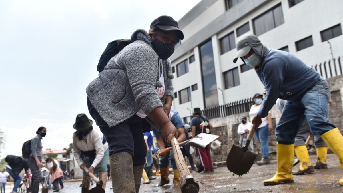Minga. Hasta este sábado 5 de febrero se han retirado más de un millón de litros de lodo